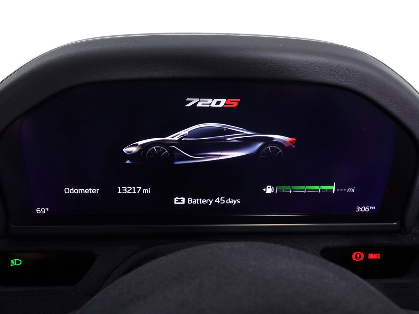 Used 2020 McLaren 720S Spider image 24
