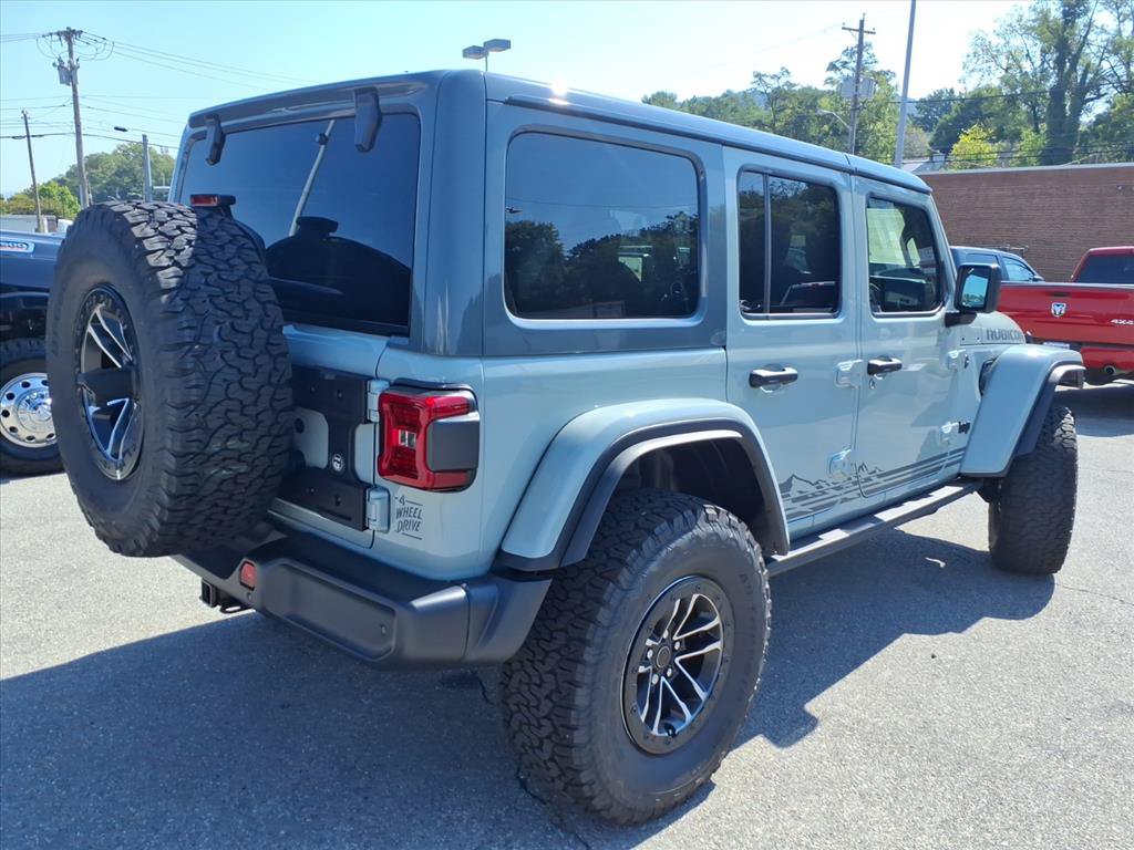 New 2026 Jeep Wrangler Unlimited Rubicon w/ Rockslide Package AWD/4WD image 4