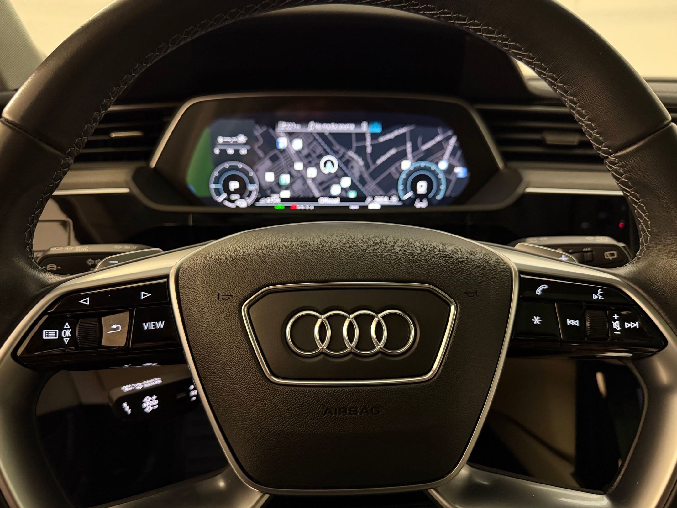 Used 2024 Audi Q8 e-tron Premium Plus w/ Premium Plus Package AWD/4WD image 24