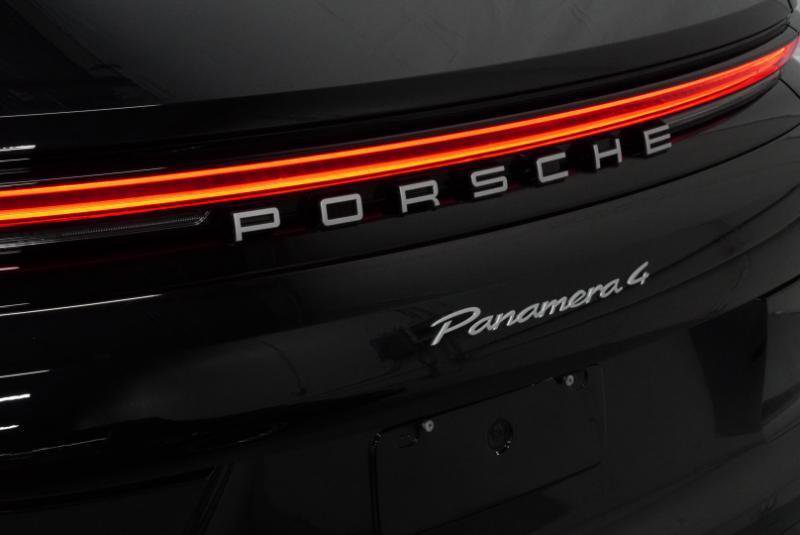 Used 2024 Porsche Panamera 4 AWD/4WD image 55