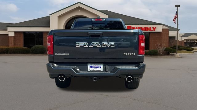 New 2026 RAM 1500 Laramie AWD/4WD image 18