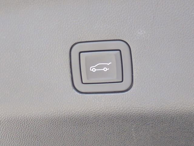 Certified 2024 Chevrolet Tahoe LT AWD/4WD image 14