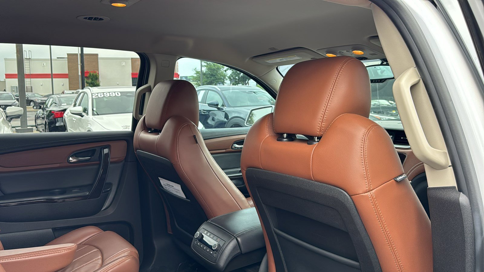 Used 2016 Chevrolet Traverse LTZ FWD image 22