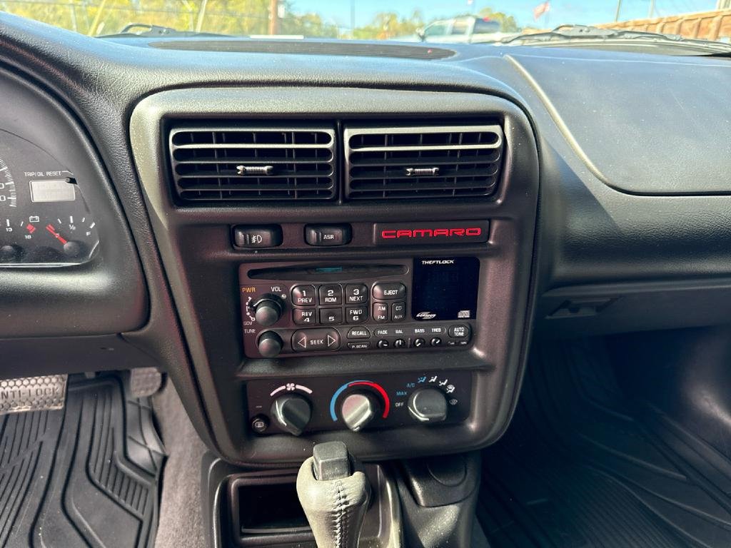 Used 2000 Chevrolet Camaro Z28 w/ SS Performance/Appearance Pkg image 11