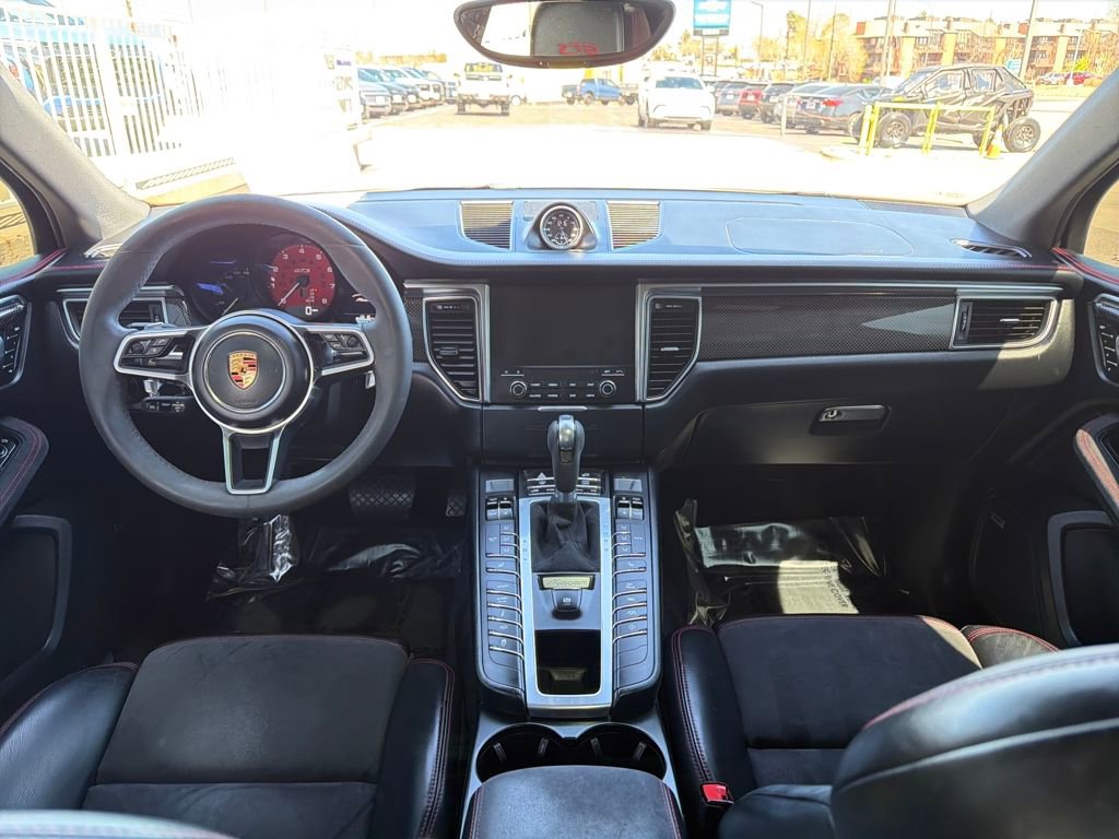 Used 2018 Porsche Macan GTS image 12