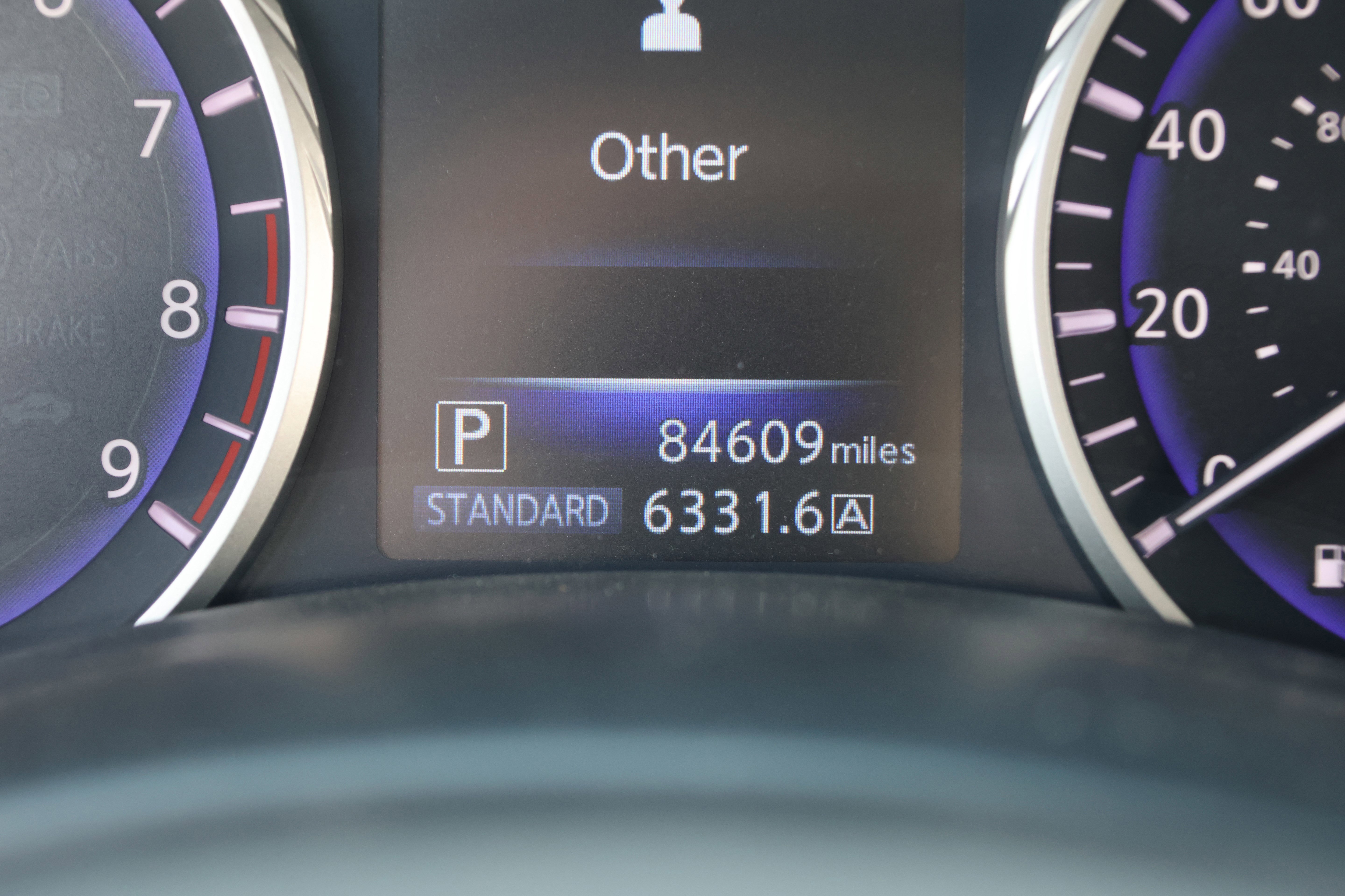 Used 2014 INFINITI Q50 Premium w/ Navigation Package RWD image 19