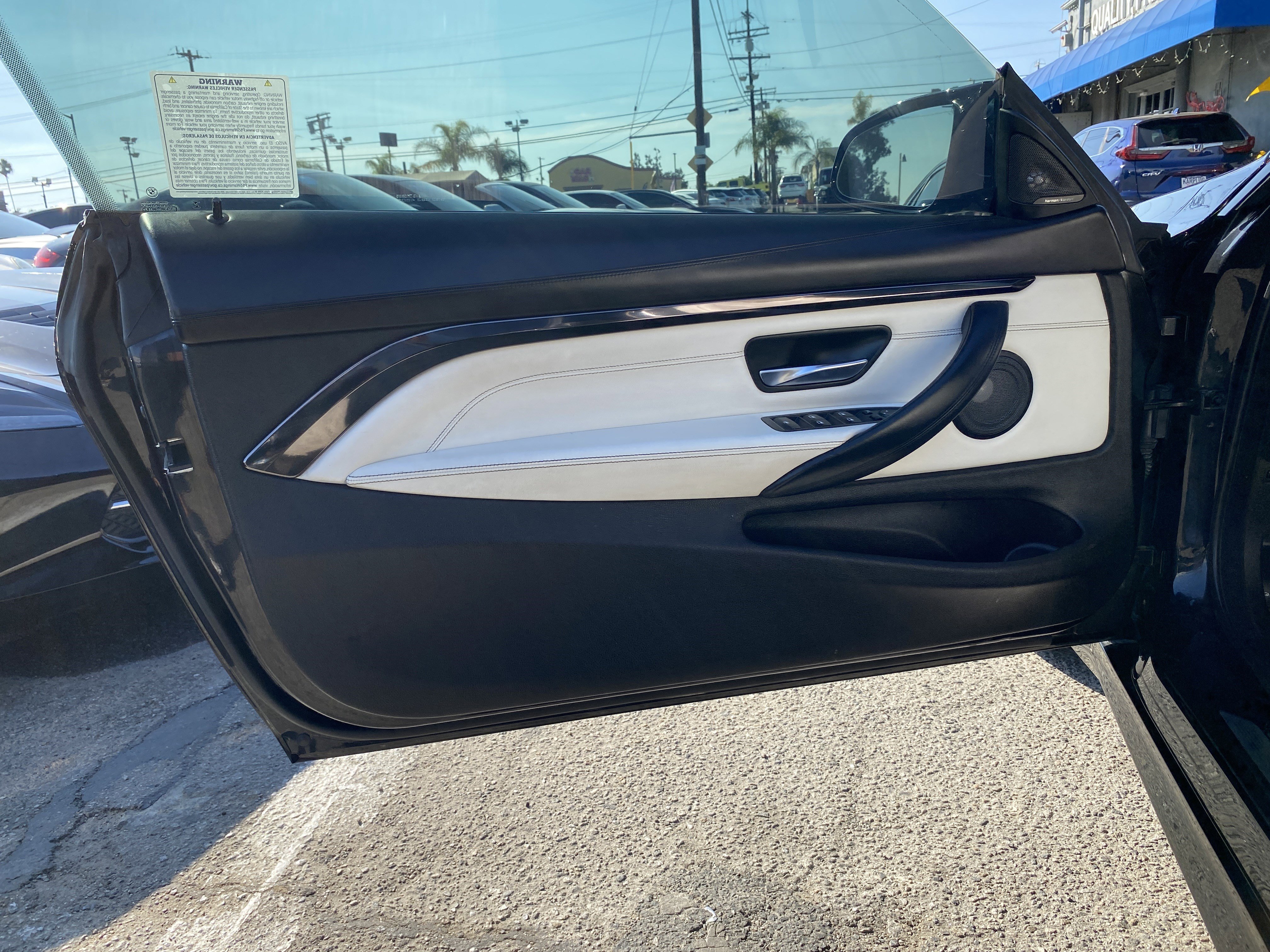 Used 2017 BMW M4 image 13