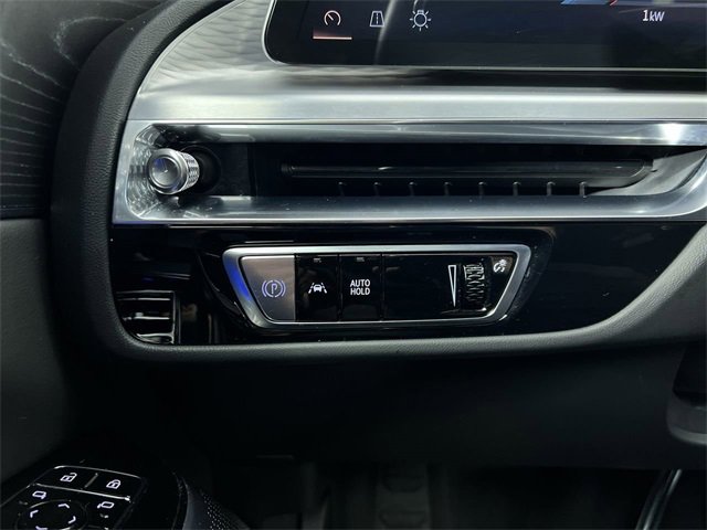 Used 2024 Cadillac Lyriq Sport image 18