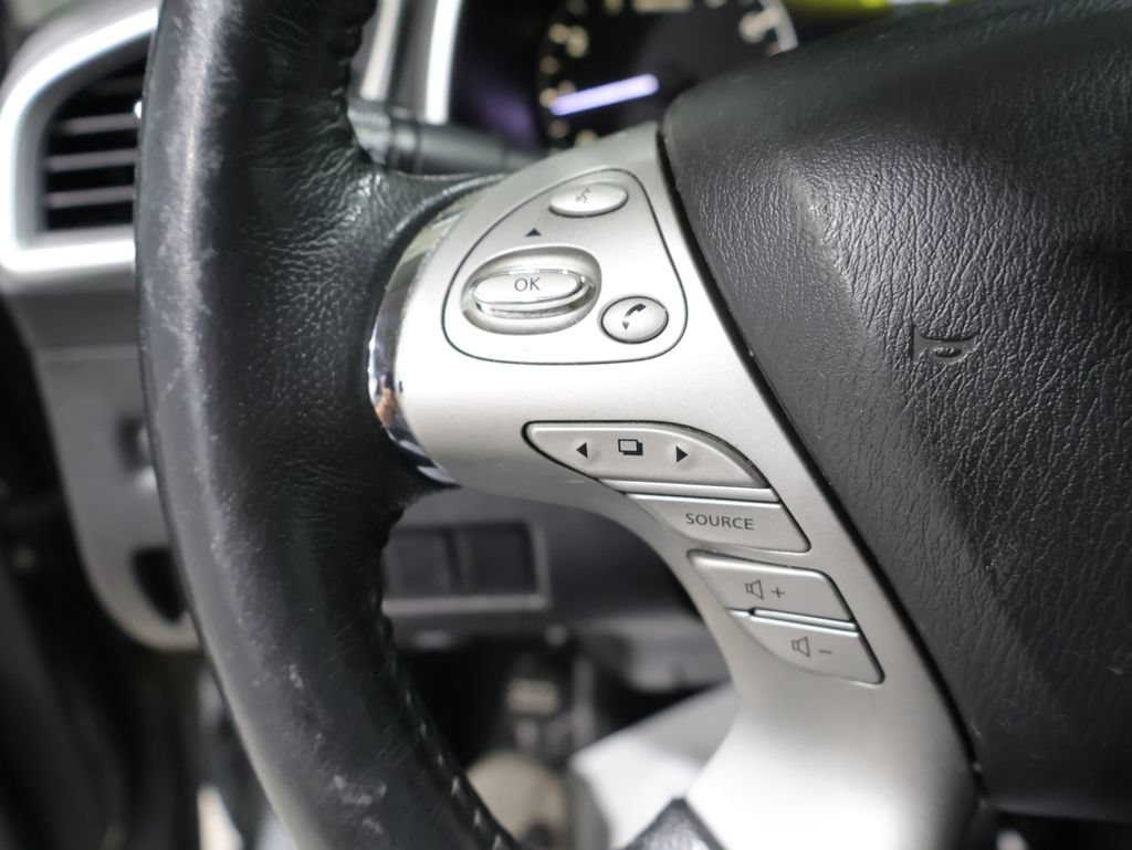 Used 2018 Nissan Murano SV AWD/4WD image 31