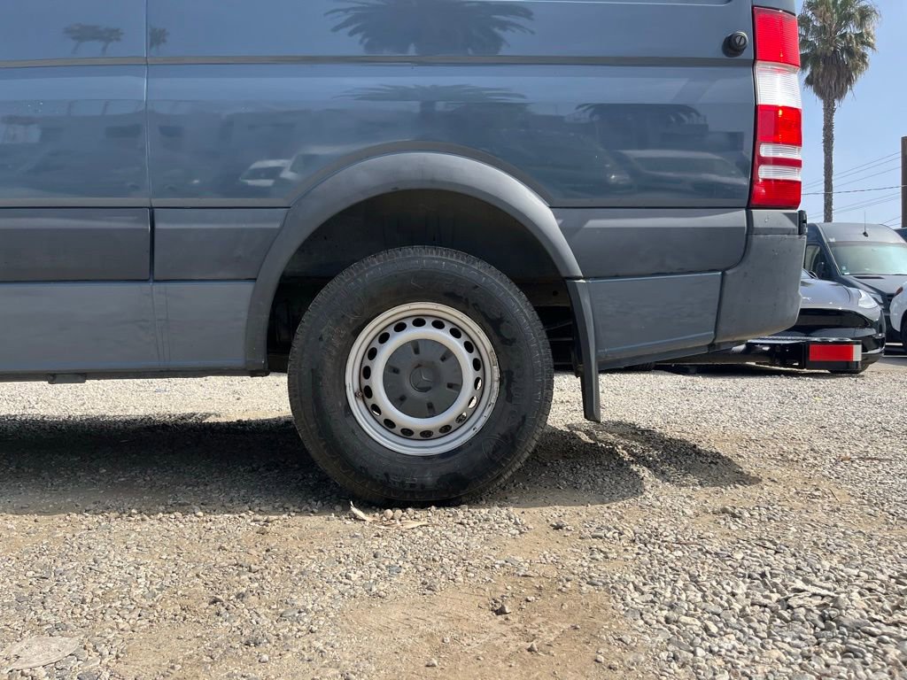 Used 2018 Mercedes-Benz Sprinter 2500 image 13