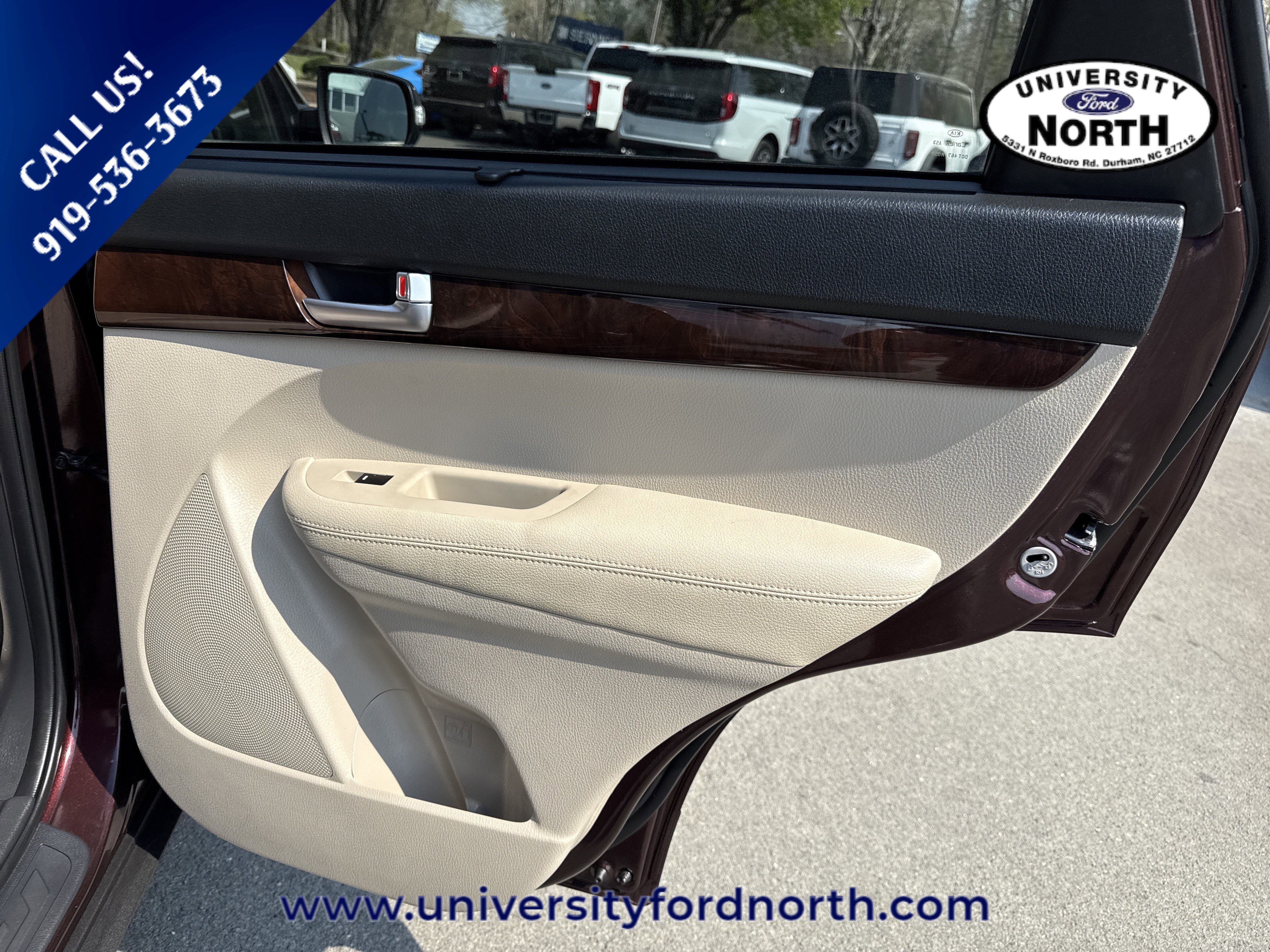 Used 2014 Kia Sorento LX image 34