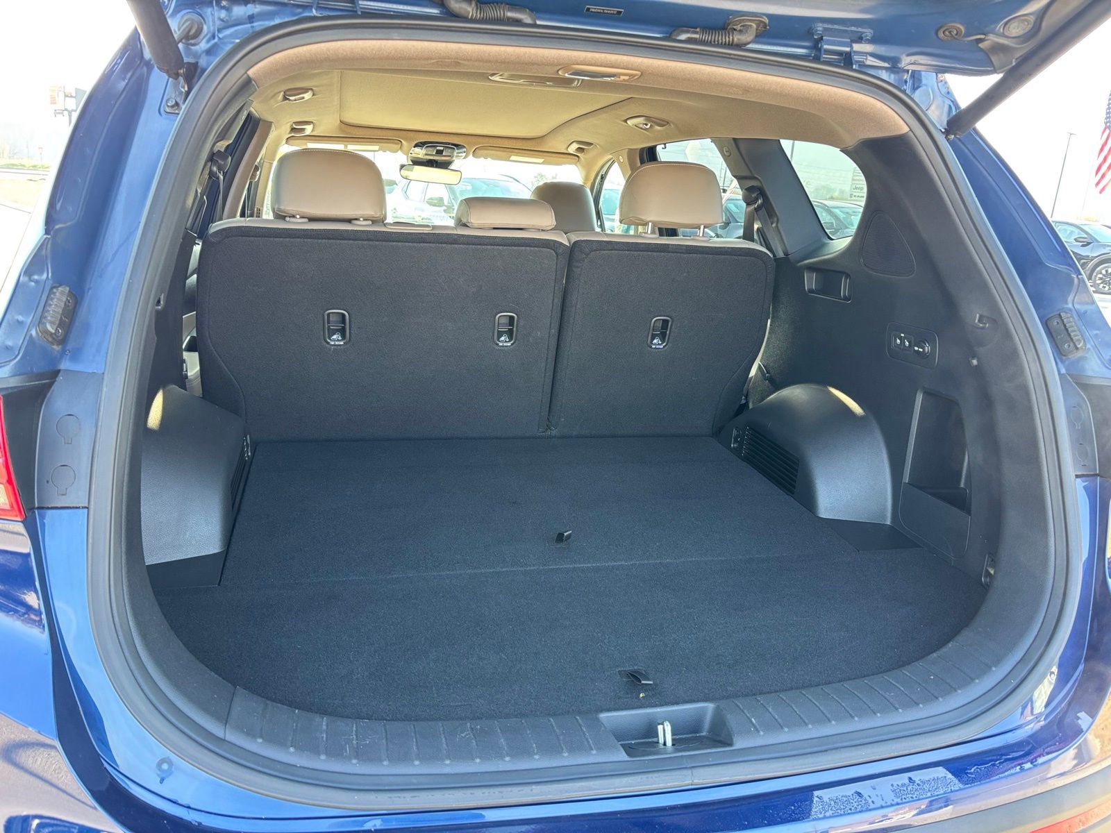 Used 2022 Hyundai Santa Fe Limited image 15