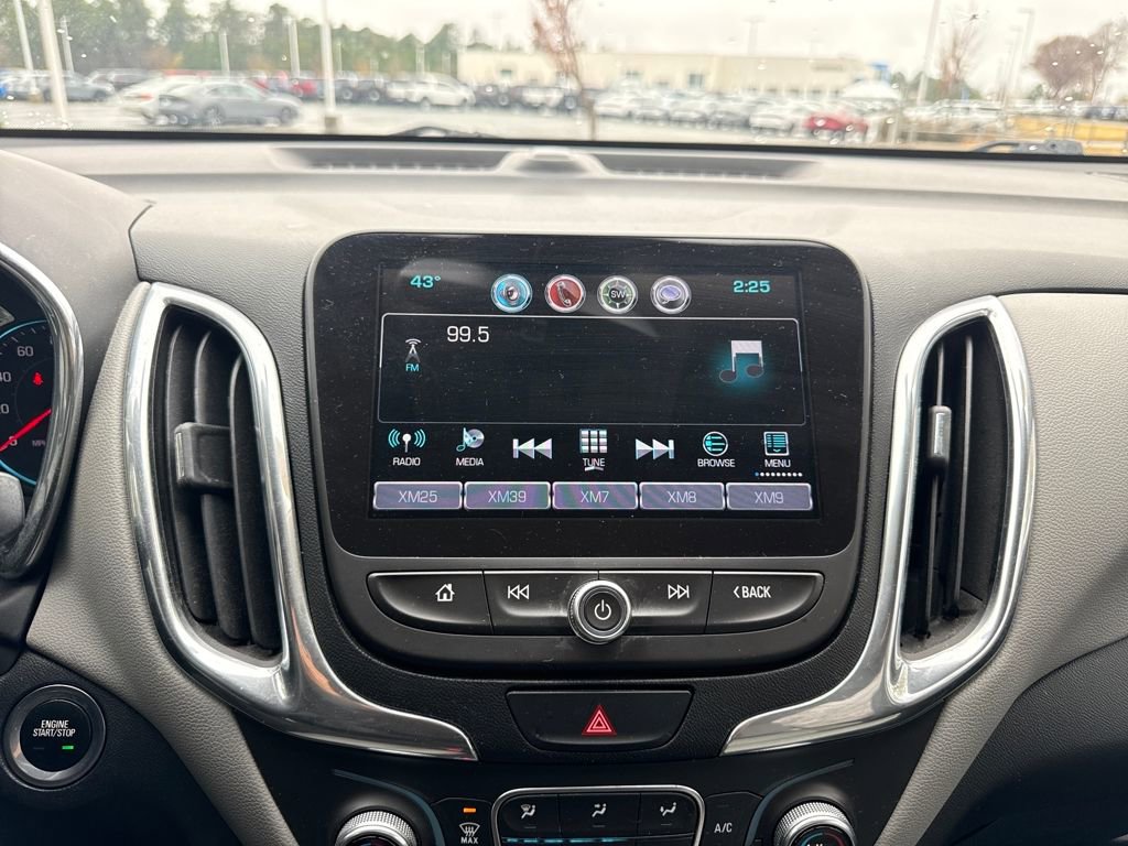 Used 2018 Chevrolet Equinox LT w/ Sun & Infotainment Package image 23