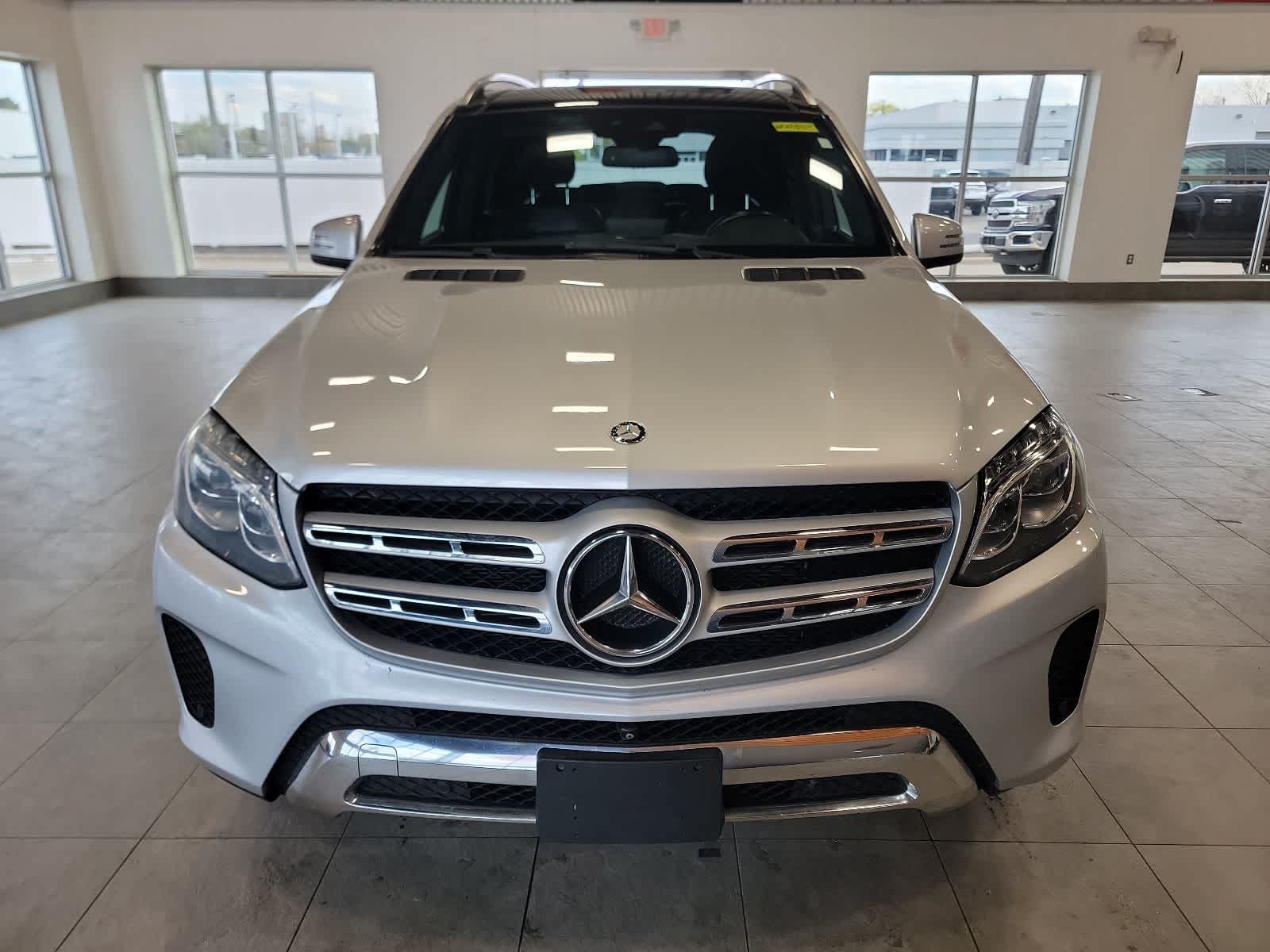 Used 2017 Mercedes-Benz GLS 450 4MATIC image 3