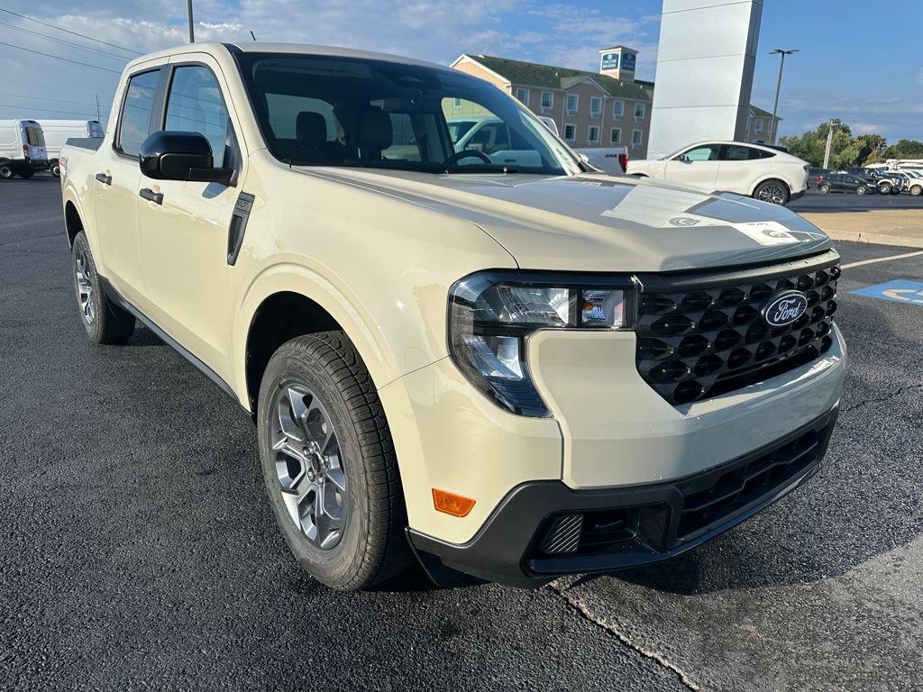 New 2025 Ford Maverick XLT w/ XLT Luxury Package video 2