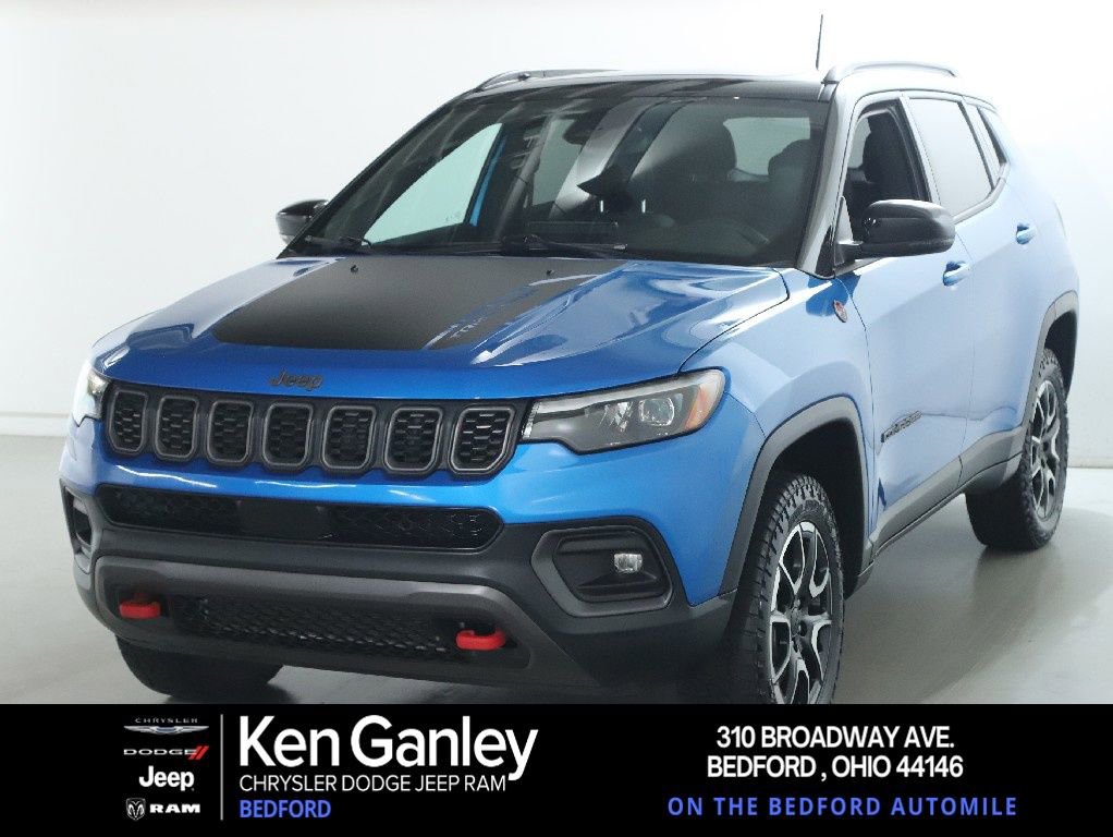 Used 2024 Jeep Compass Trailhawk w/ Trailhawk Elite Group