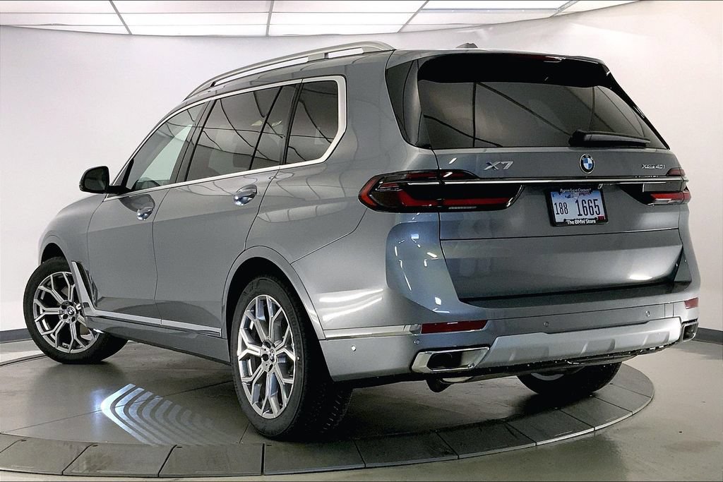 New 2026 BMW X7 xDrive40i AWD/4WD image 2