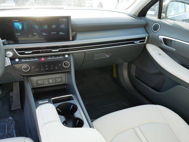 New 2026 Hyundai Sonata SEL AWD/4WD image 8