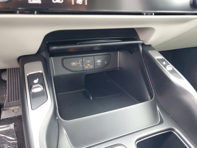 New 2025 Kia Sorento EX AWD/4WD image 19