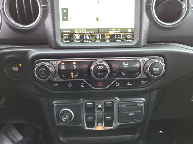 Used 2021 Jeep Wrangler Unlimited Sahara image 12