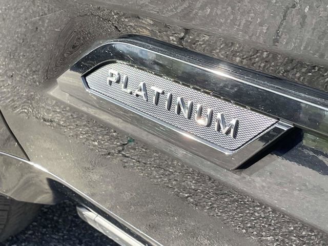 Used 2023 Toyota Tundra Platinum image 11