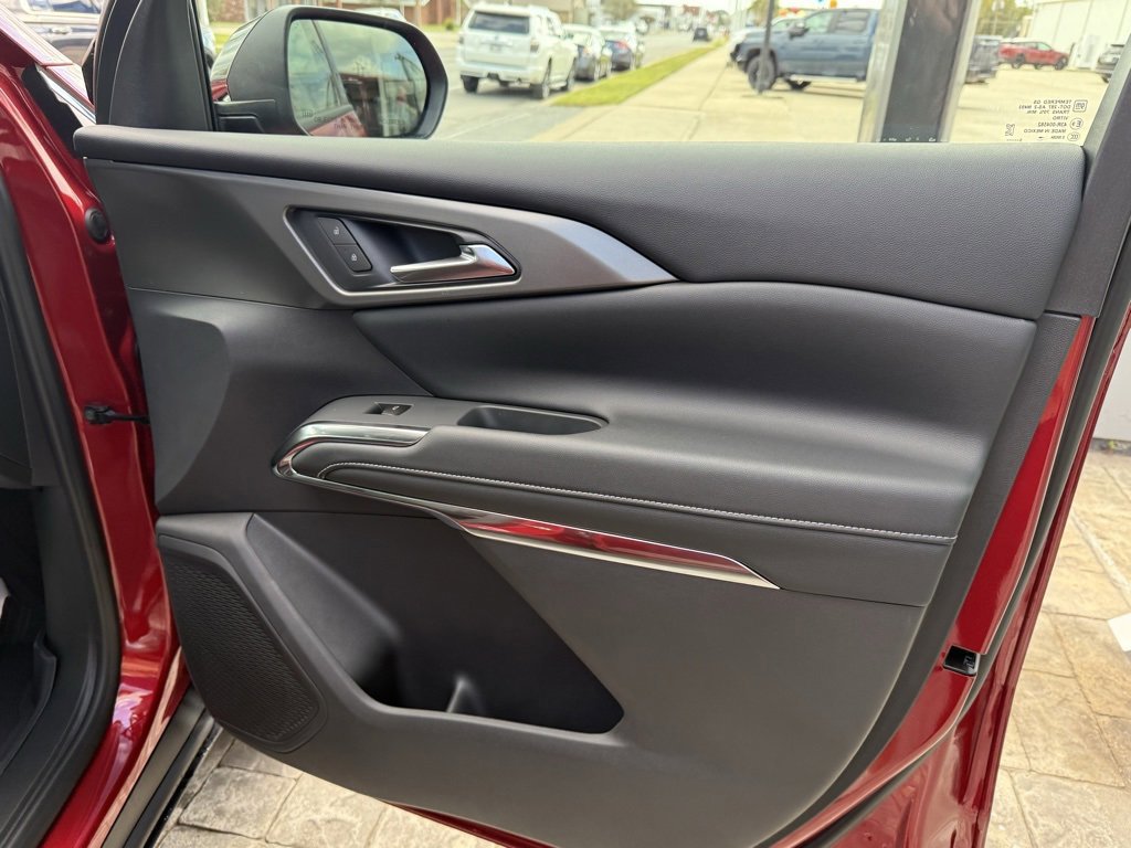 New 2026 Chevrolet Traverse LT w/ LPO, Floor Liner Package image 64