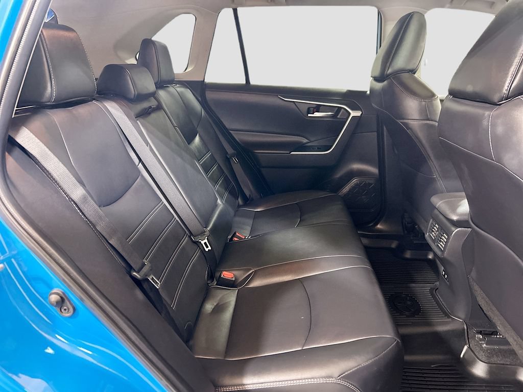 Used 2021 Toyota RAV4 XLE Premium FWD image 24