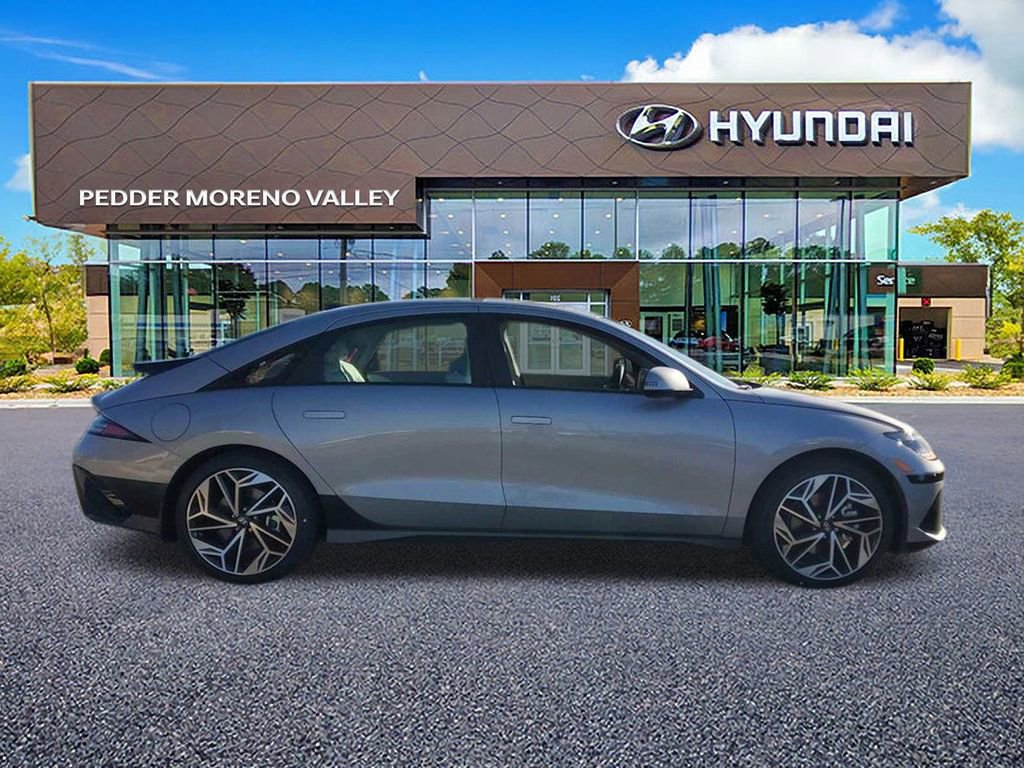 New 2025 Hyundai Ioniq 6 SEL image 6
