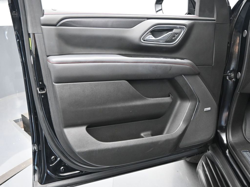 Used 2024 Chevrolet Tahoe RST w/ Sport Performance Package image 28