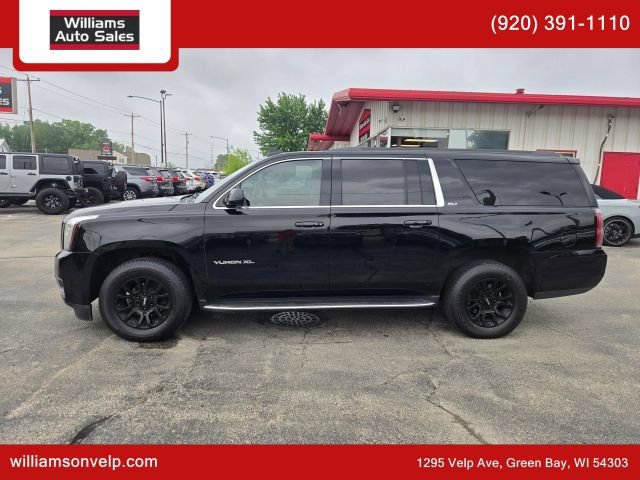 Used 2020 GMC Yukon XL SLT AWD/4WD image 3