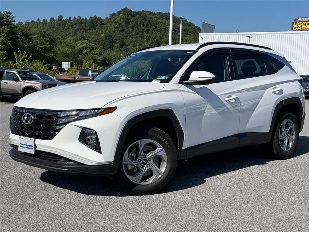 Used 2023 Hyundai Tucson SEL AWD/4WD image 2