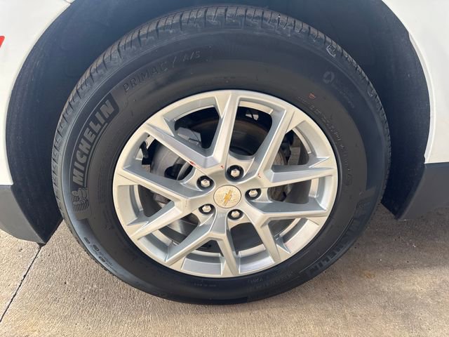 Used 2023 Chevrolet Equinox LS FWD image 16