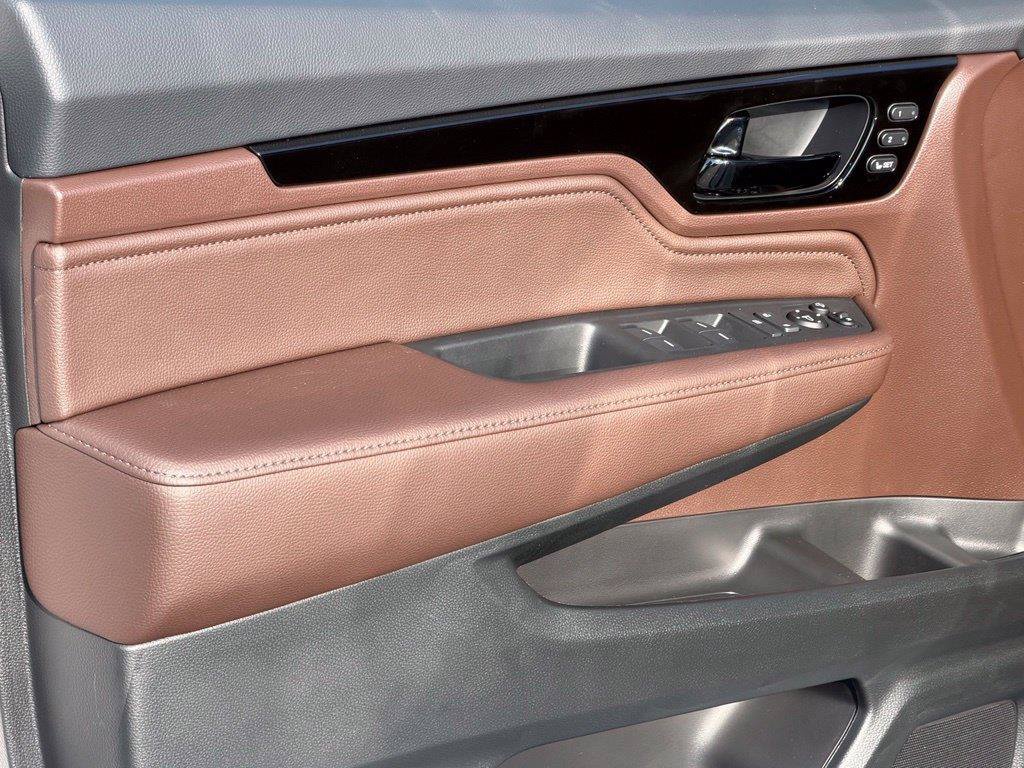 New 2027 Honda Odyssey Elite image 12