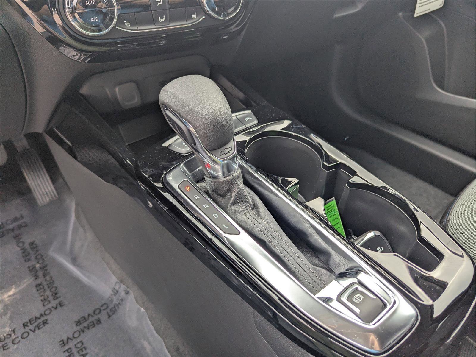 New 2026 Chevrolet Trax LT w/ Driver Confidence Package image 15