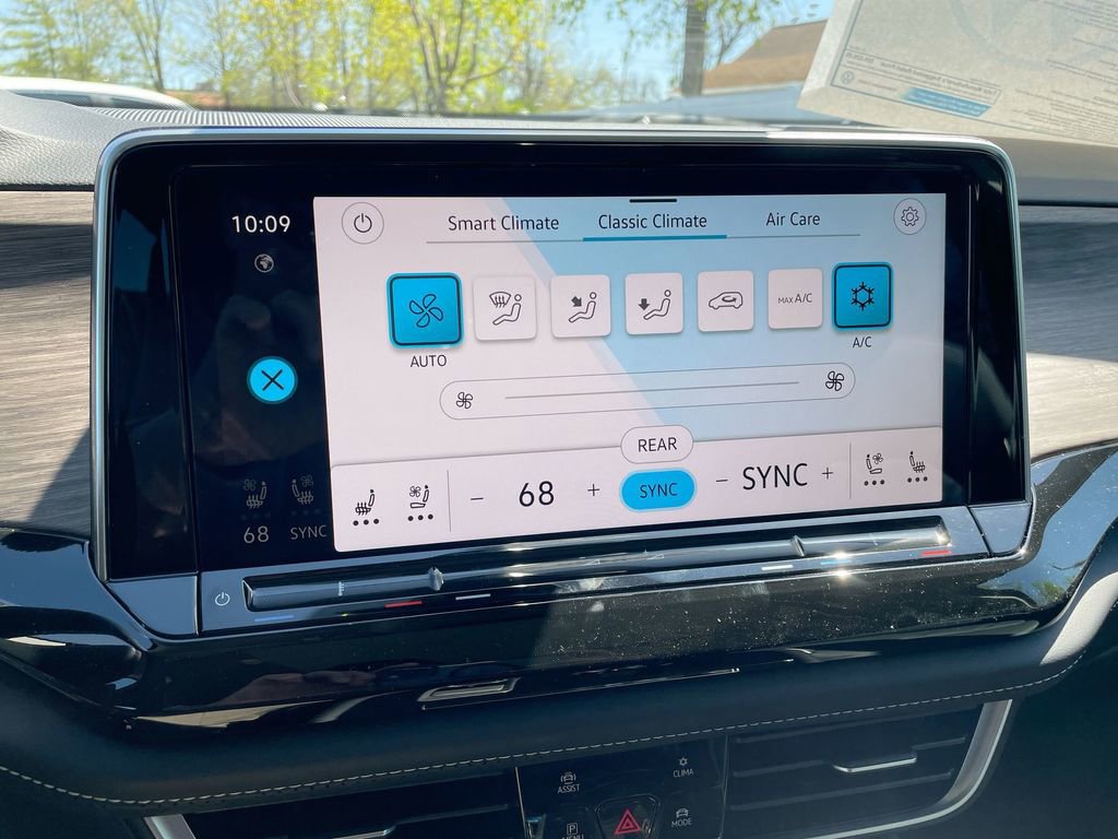 New 2025 Volkswagen Atlas SEL Premium R-Line image 43