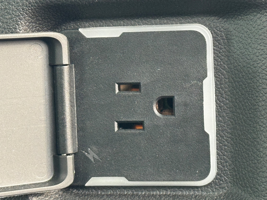 Used 2022 Chevrolet Tahoe Premier image 10