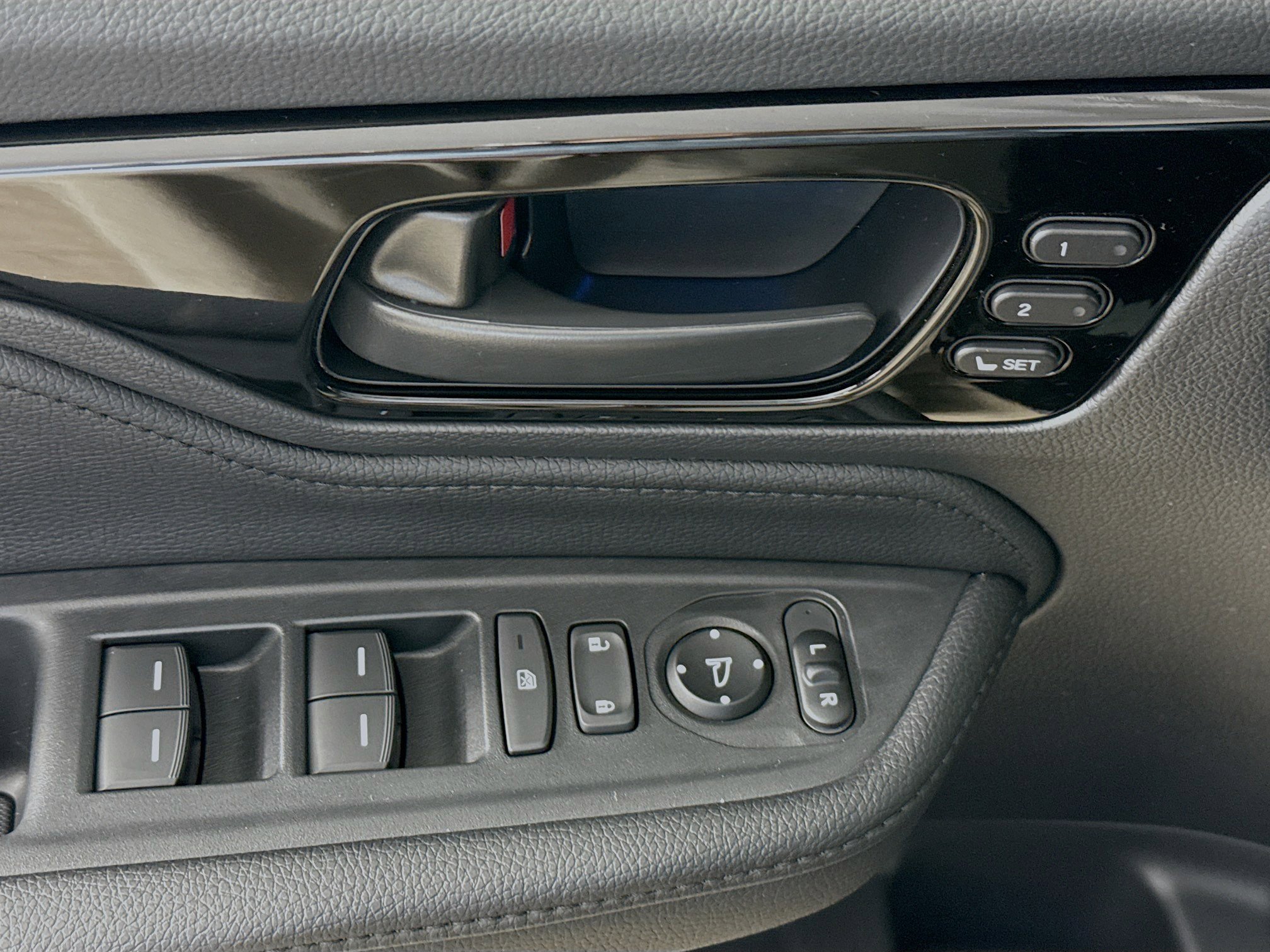 New 2026 Honda Odyssey Touring image 21