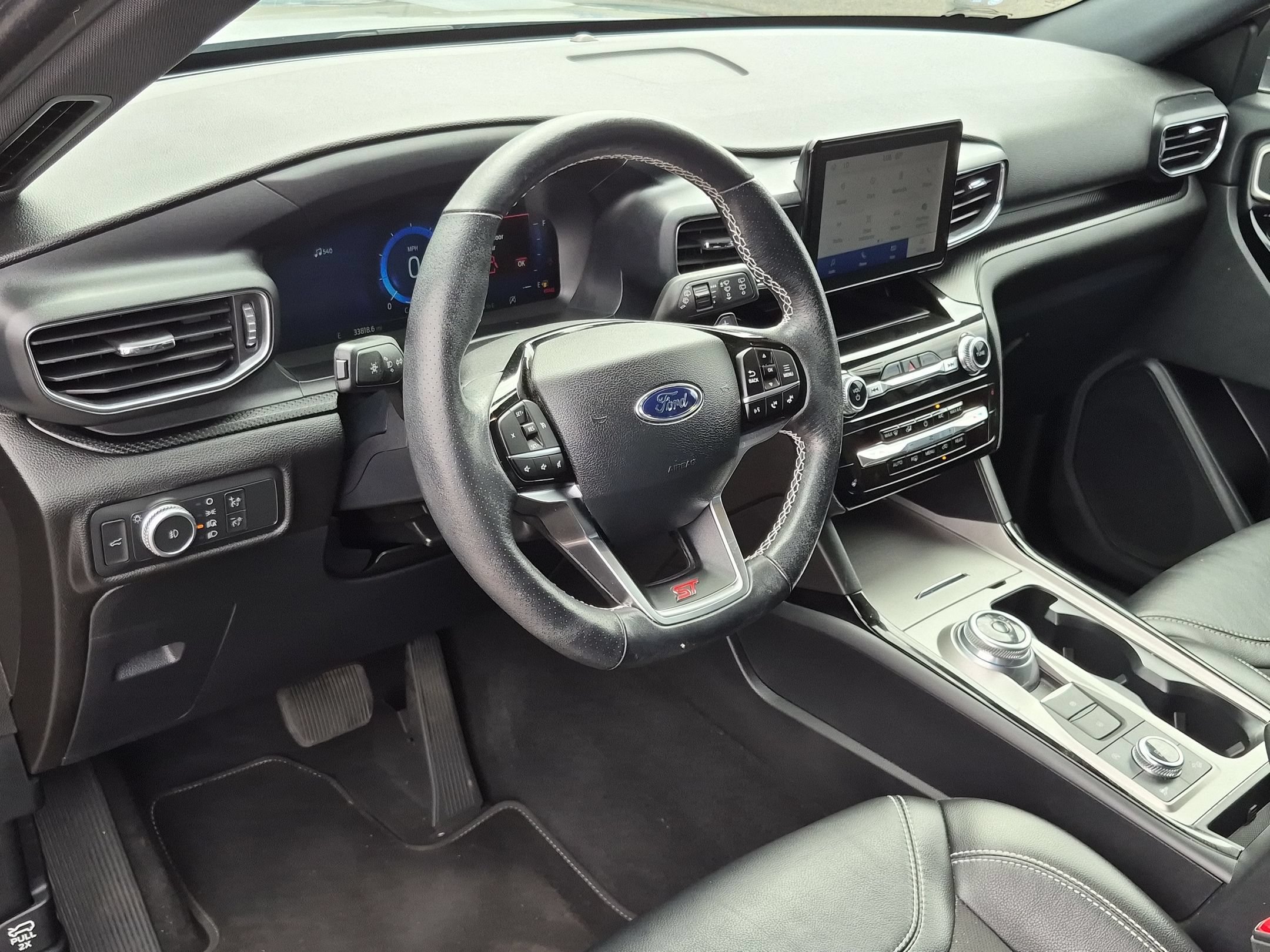 Certified 2022 Ford Explorer ST AWD/4WD image 8