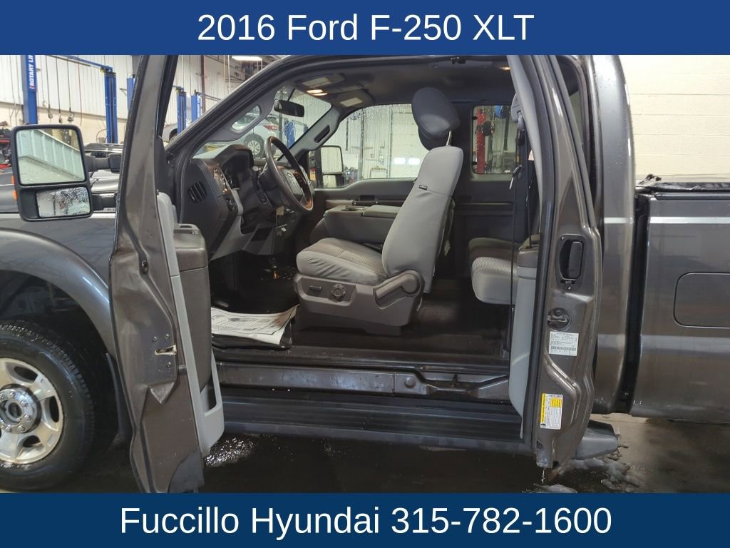 Used 2016 Ford F250 XLT w/ XLT Value Package image 13