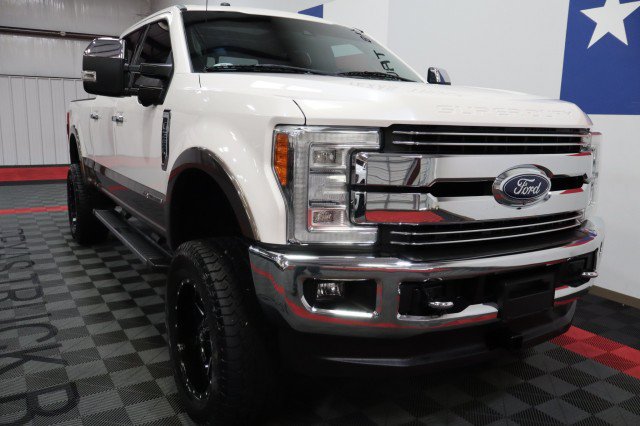 Used 2017 Ford F350 Lariat w/ Lariat Ultimate Package AWD/4WD image 16