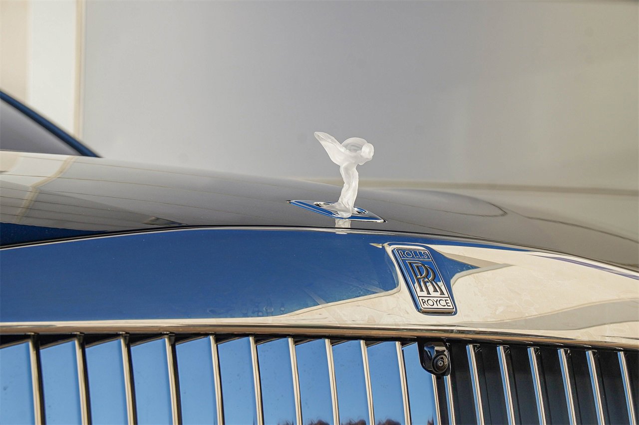 New 2026 Rolls-Royce Spectre Base image 5