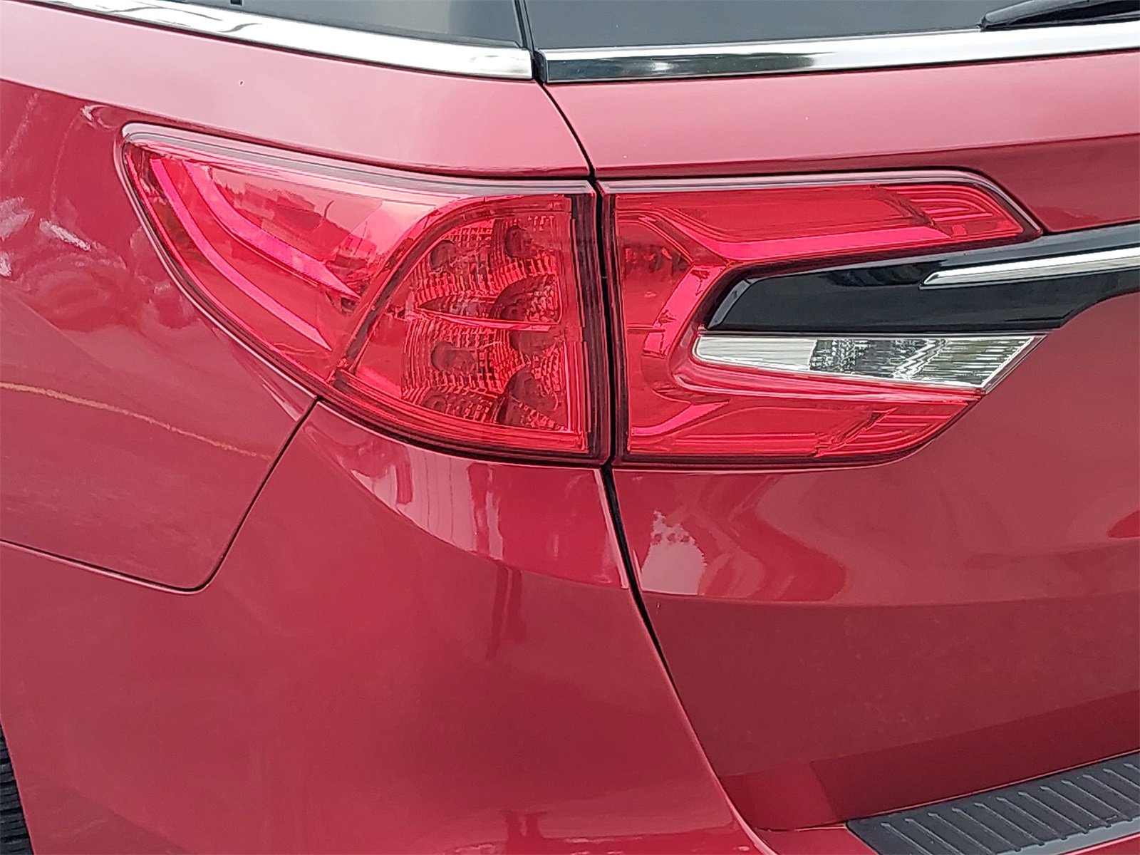 Used 2023 Honda Odyssey Elite image 38