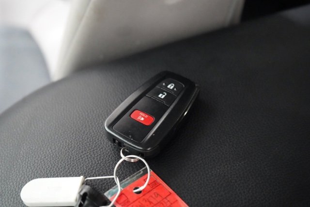 Used 2024 Toyota RAV4 XLE image 36