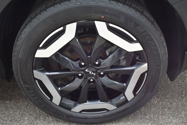 Used 2023 Kia Telluride EX X-Line image 56