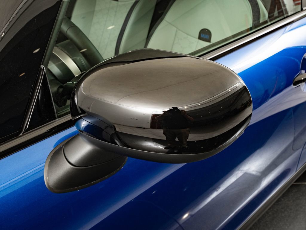 New 2026 MINI Cooper 2-Door Hardtop FWD image 16