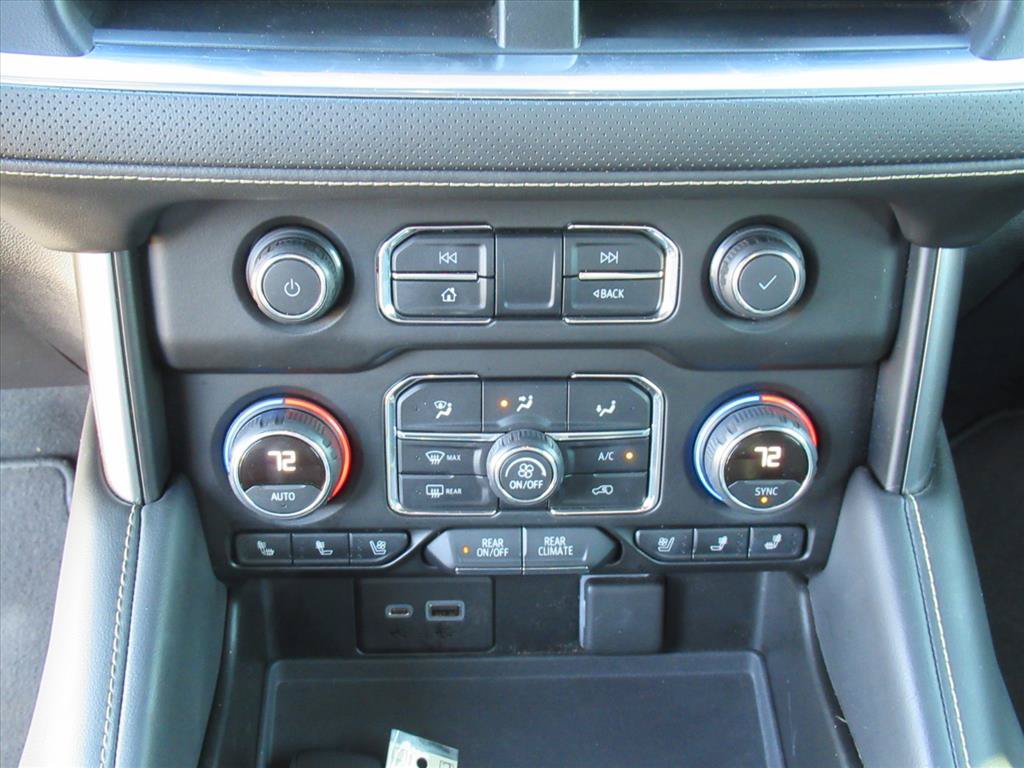 Used 2021 Chevrolet Tahoe Premier w/ Premium Package AWD/4WD image 22