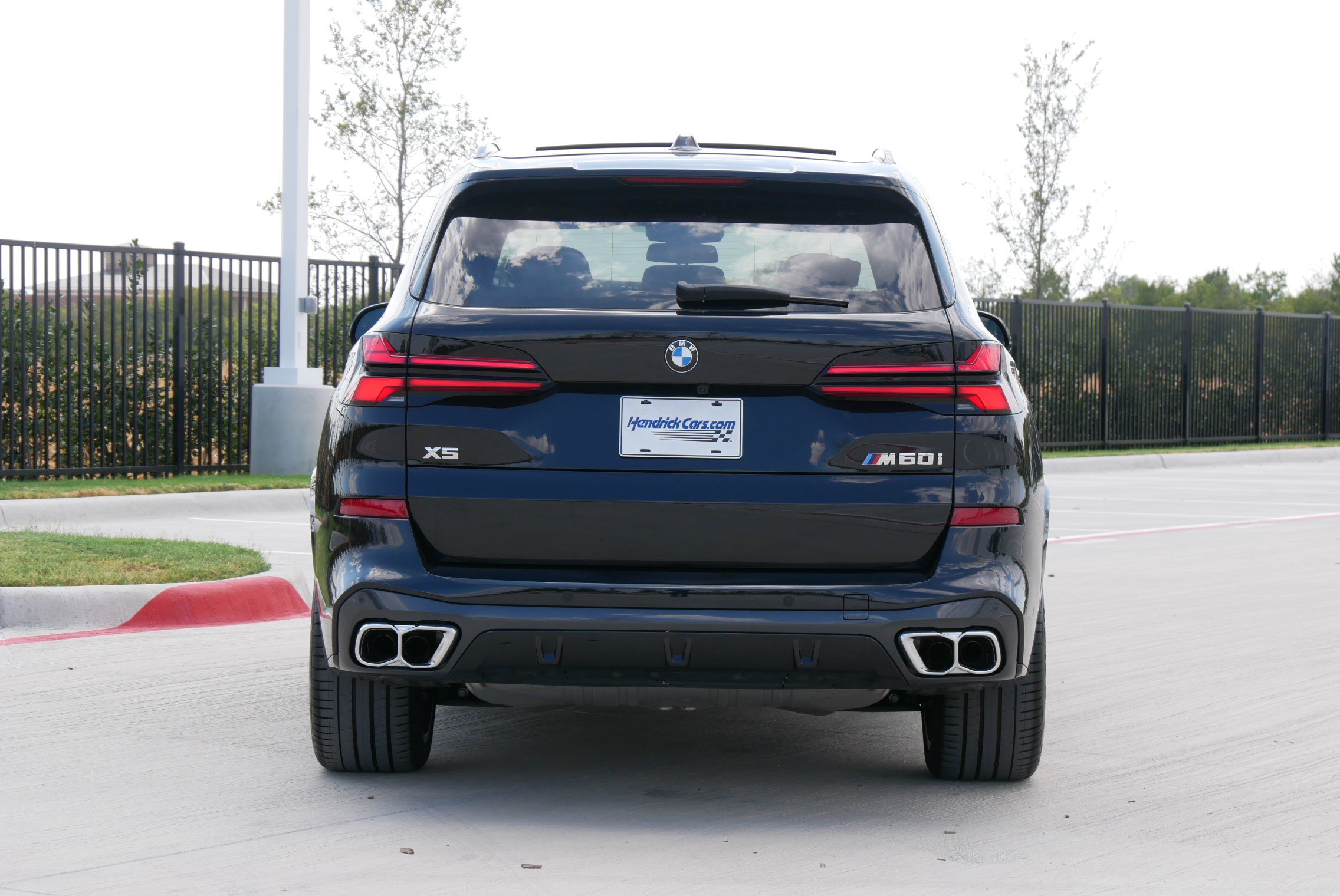Certified 2026 BMW X5 M60i AWD/4WD image 8