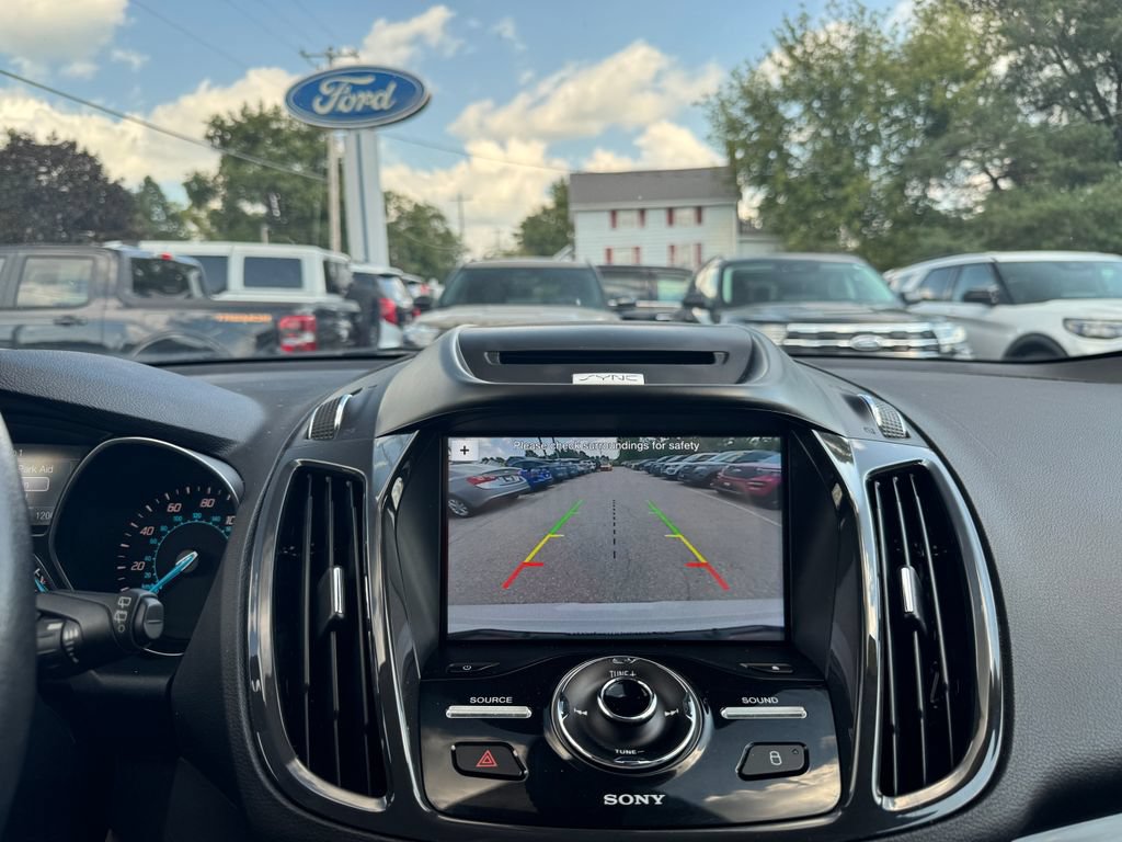 Used 2016 Ford Escape Titanium FWD image 30