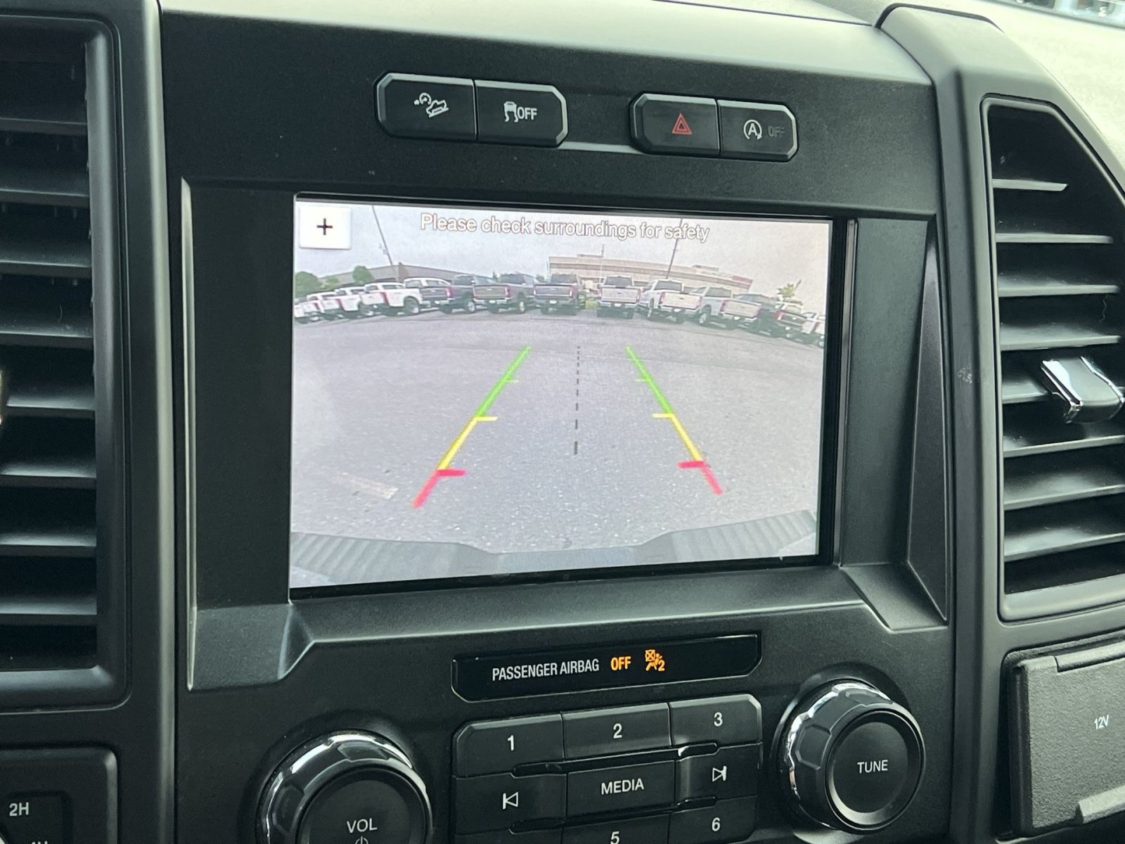Used 2018 Ford F150 XL w/ Equipment Group 101A Mid AWD/4WD image 27
