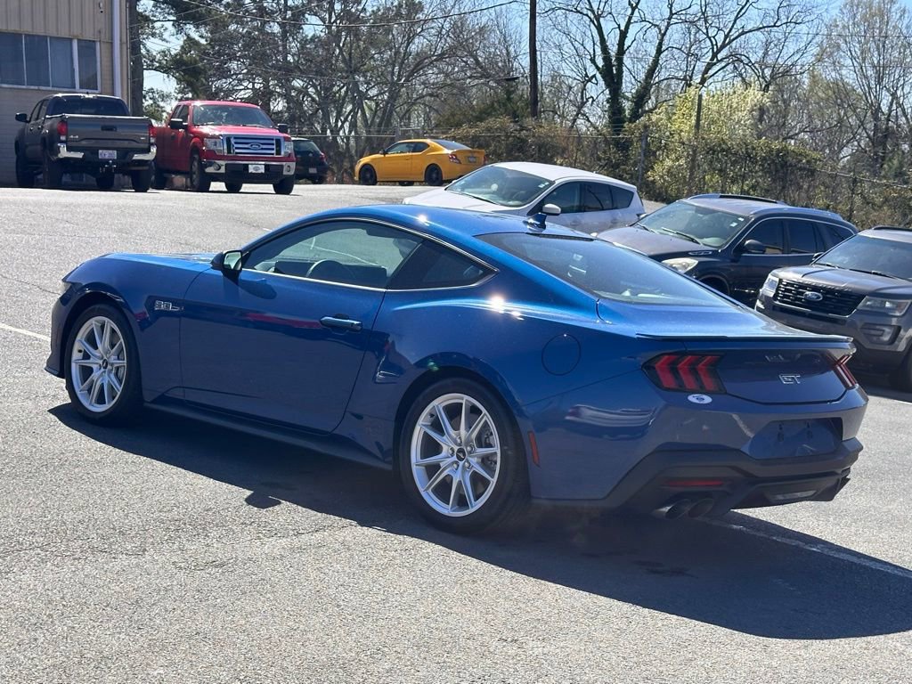 Used 2024 Ford Mustang GT Premium image 6